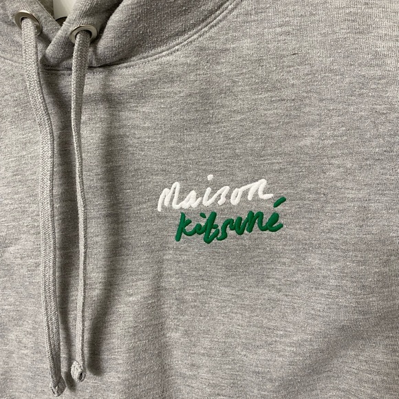 MAISON Kitsune Gray Handwriting Hoodie - Picture 4 of 4
